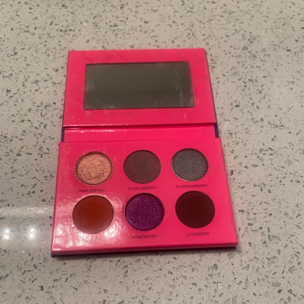 Coloured Raine Berry Cute